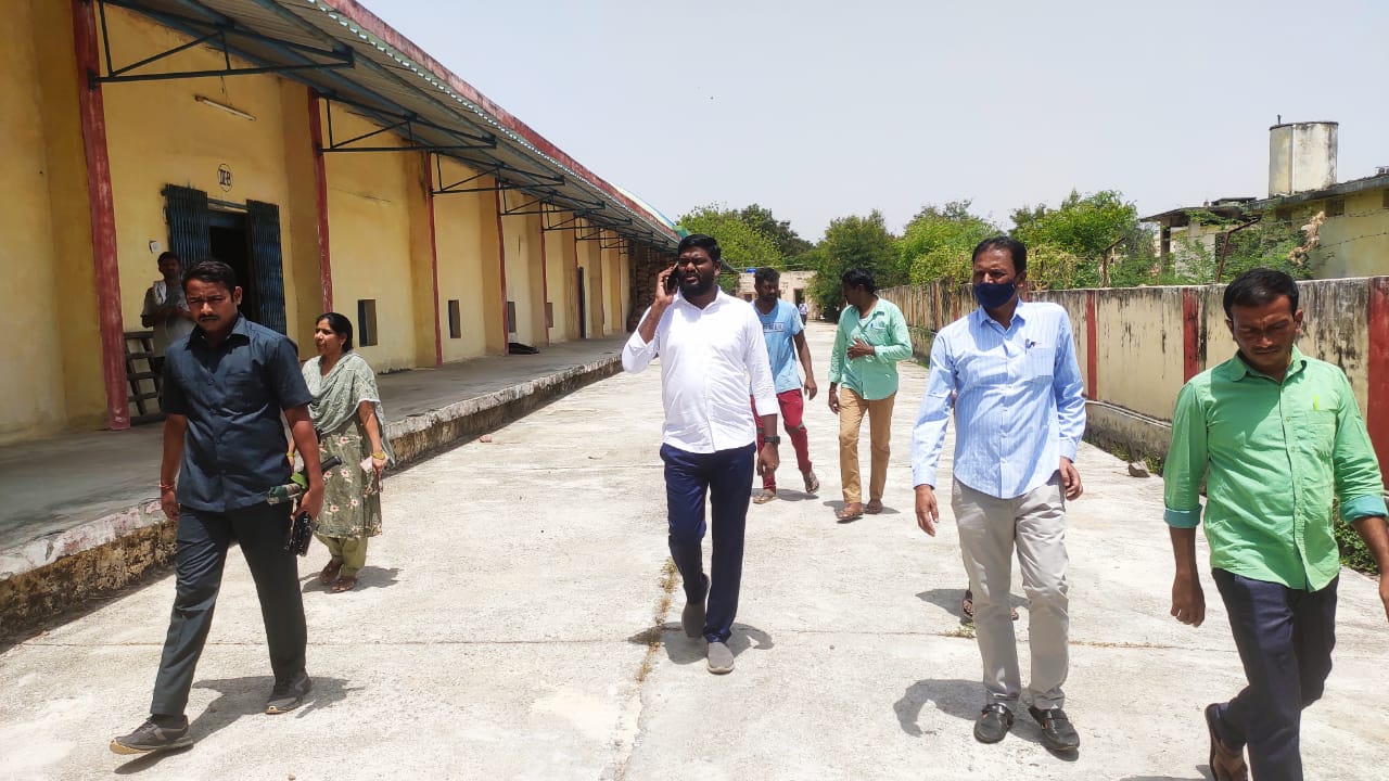Inspected the Nalgonda district godowns by Hon’ble Chairman, TSWC